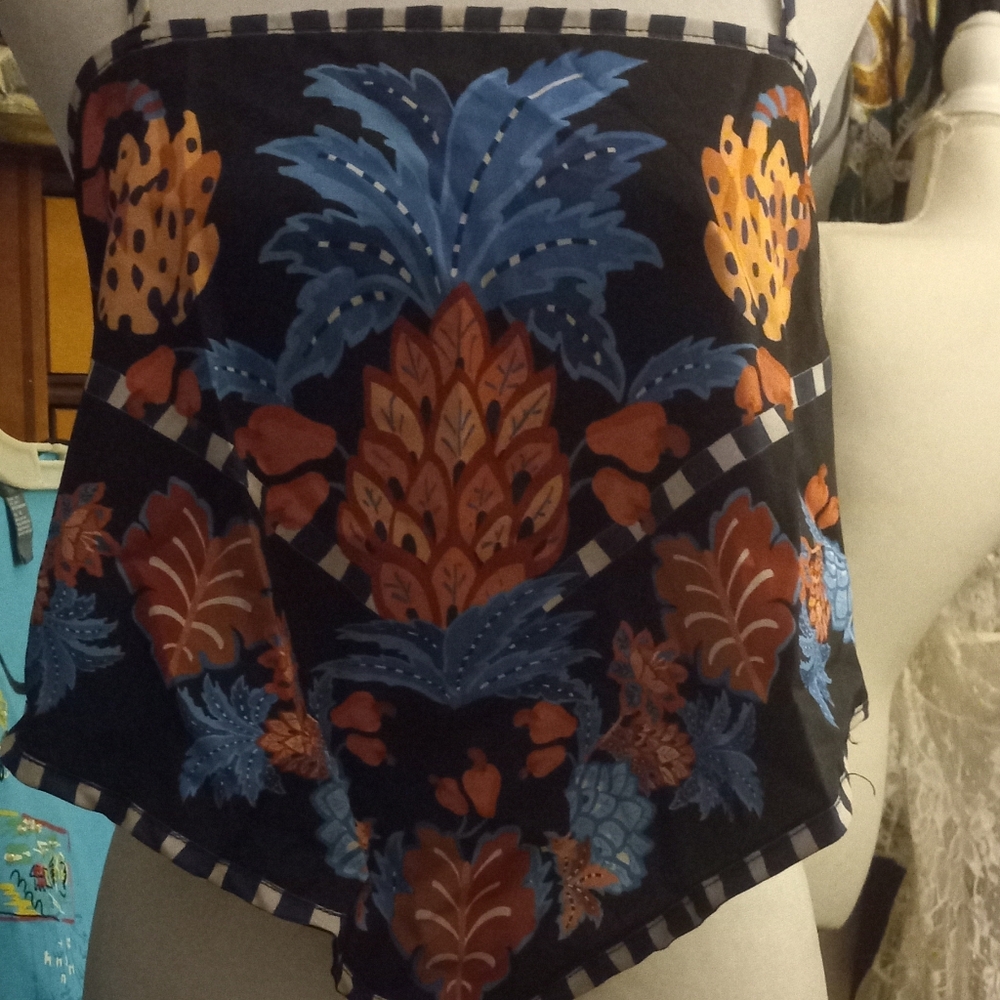 New,tag, boho bandana tropical print top. ties in back,adjustable straps size m.